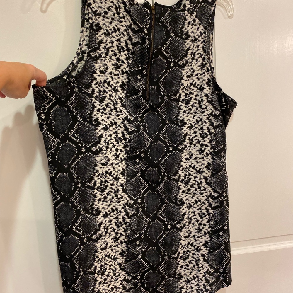 Sleeves blouse - Picture 3 of 5